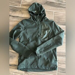 Lightweight Under Armour Jacket Sz. Small Green